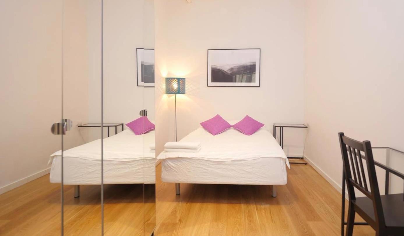 Comfy Stay Barcelona Cathedral Exterior photo