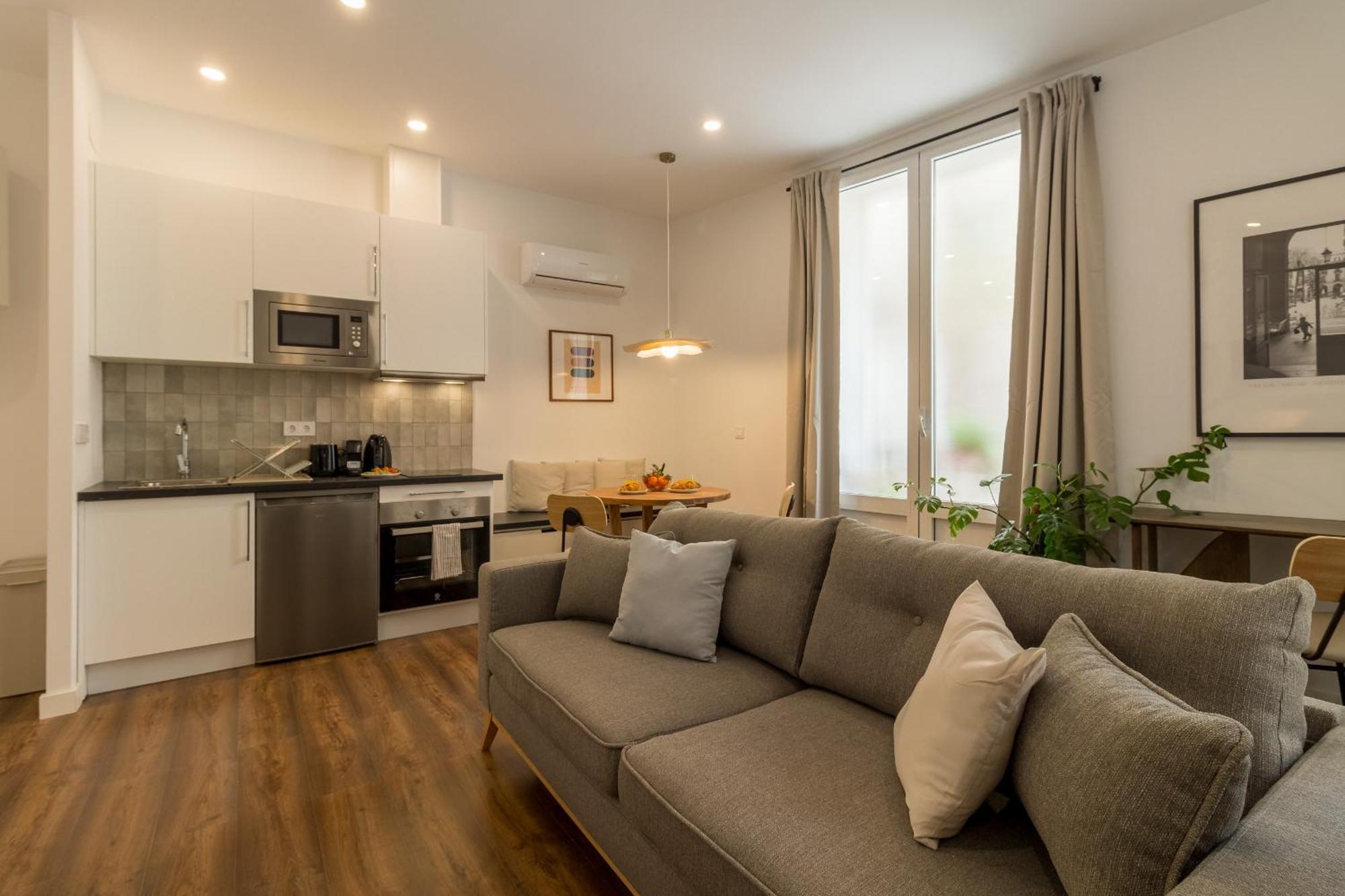 Comfy Stay Barcelona Cathedral Exterior photo