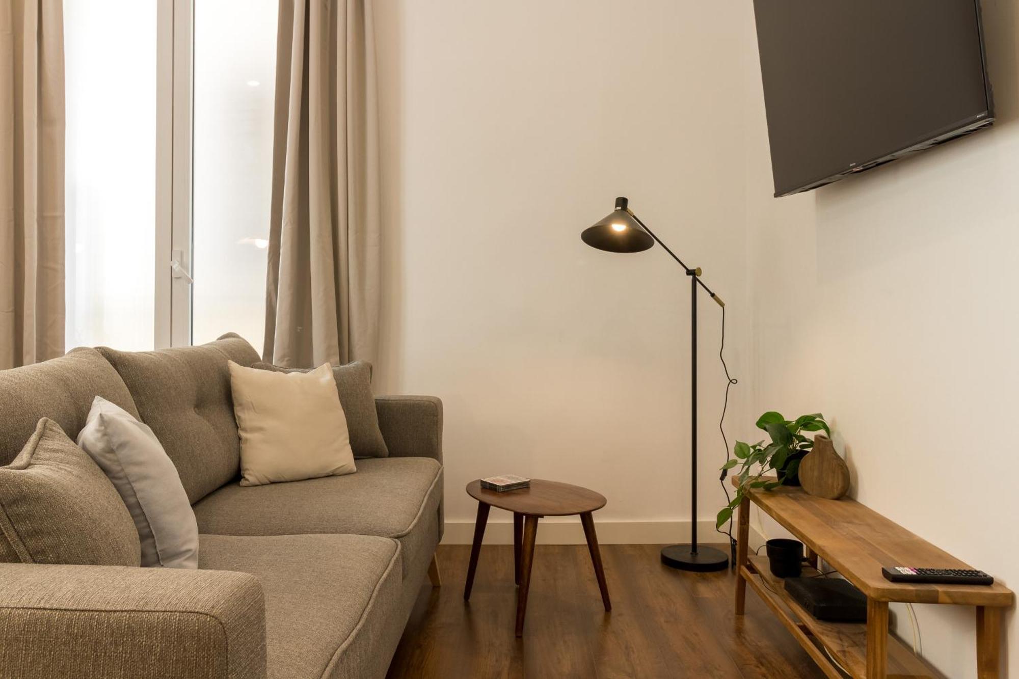 Comfy Stay Barcelona Cathedral Exterior photo