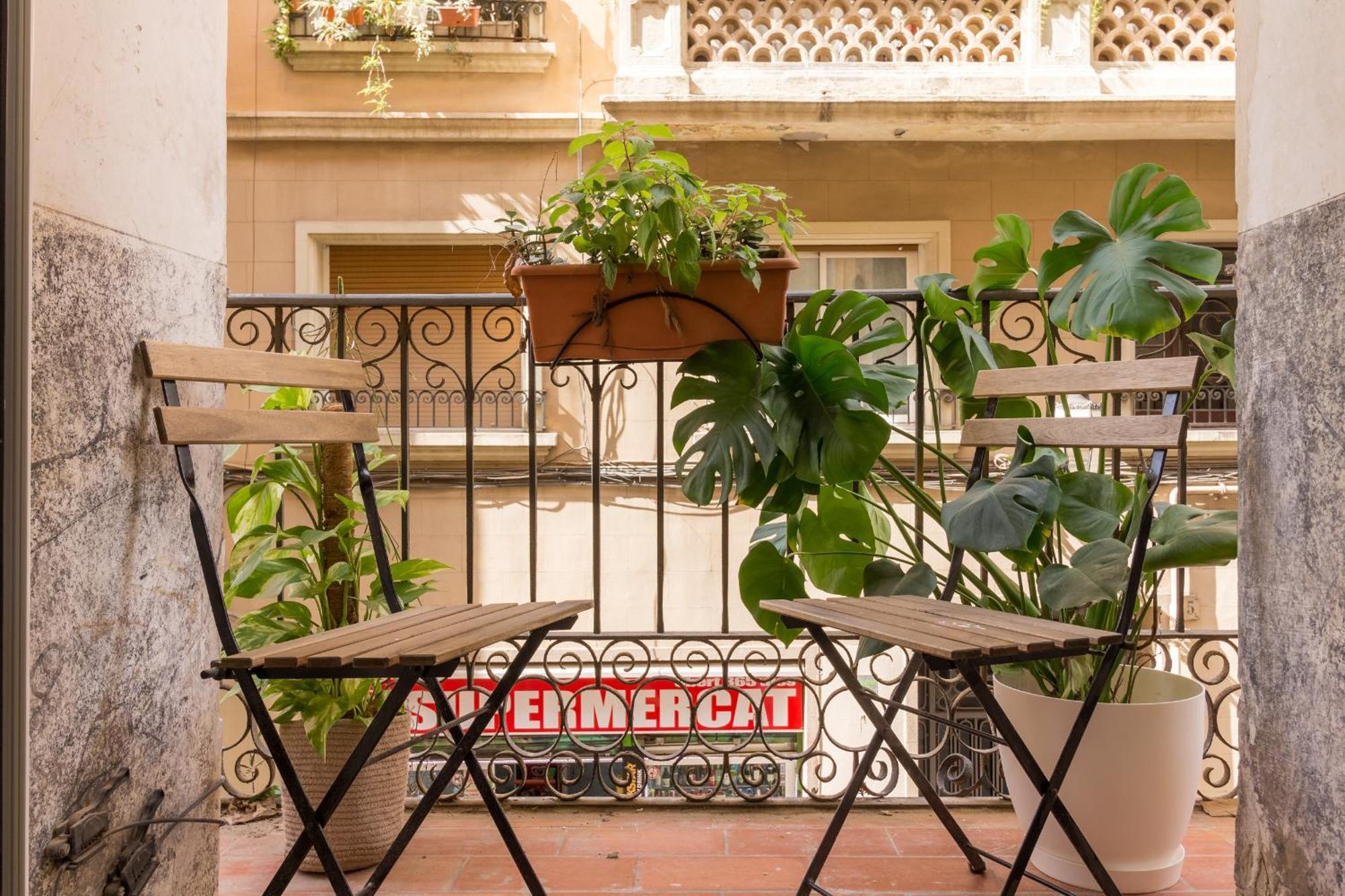 Comfy Stay Barcelona Cathedral Exterior photo
